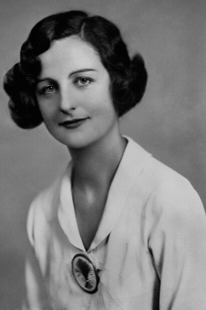 Nancy Mitford, novelista y biógrafa inglesa