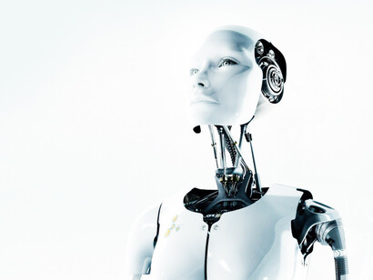 La UE ha dado los primeros pasos para legislar en torno a la relación humanos- robots, el tratamiento de datos o la igualdad en el acceso a la robótica