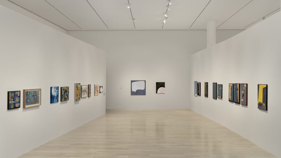 Zilia Sánchez, Topologías / Topologies, exhibition view. Courtesy of The Institute of Contemporary Art