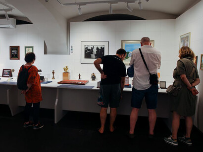 Gifts to the state, exhibition view. Courtesy of National Museum of Contemporary History of Slovenia