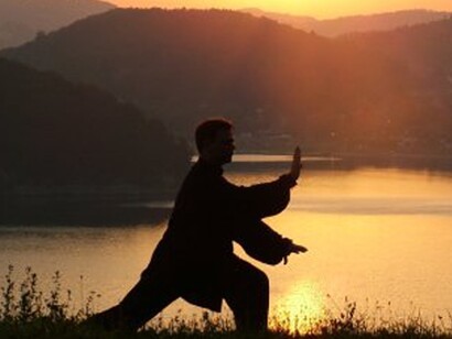 Tai chi en contacto con la naturaleza