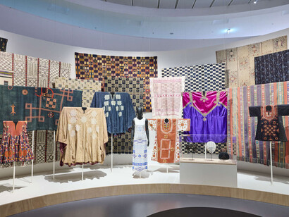 Africa fashion, vue d'exposition. Avec l'aimable autorisation du Musée du Quai Branly