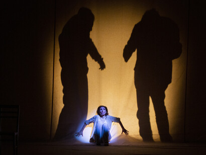 La morte e la fanciulla allestita nello spettacolare Parco del Palazzo Reale di Capodimonte, foto Salvatore Pastore