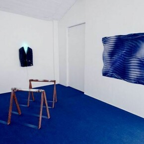 Florian Auer, Babies are born at night, 2013, installation view