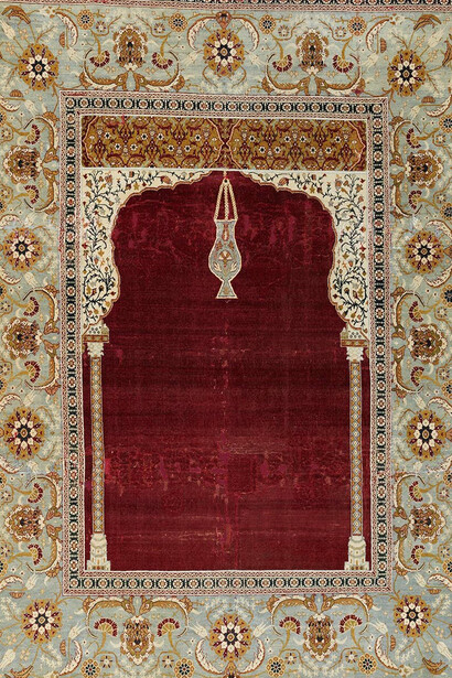 Turkey, Prayer Carpet, 2nd half of 16th century, wool and cotton pile on silk foundation, The al-Sabah Collection, Dar al-Athar al-Islamiyyah, Kuwait.