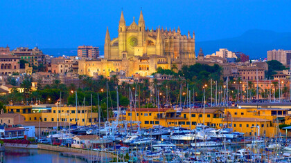 Vista de Palma de Mallorca desde el puerto