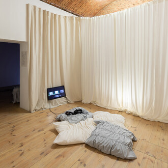 Various artists, Echoes of the Medusa, exhibition view. Courtesy of Galerie 35M2