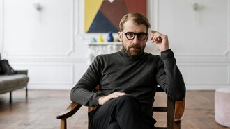 Come nella psicoterapia, affrontare Dracula significa guardare in faccia ciò che ci spaventa, per trasformarlo in consapevolezza