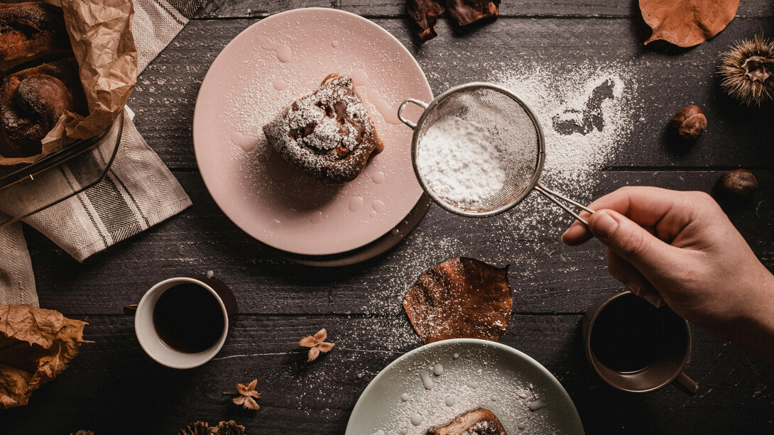 Sabores da terra: descubra como ingredientes locais e influências culturais se uniram para criar os doces mais amados do Brasil, encantando paladares há gerações