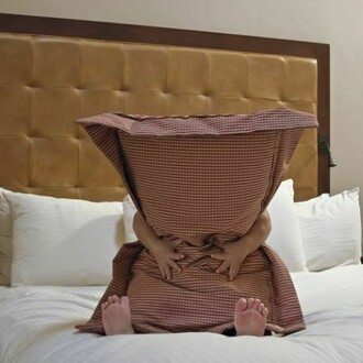 Laura Swanson, "Pillow" (2008), Inkjet print, 30 x 20 inches