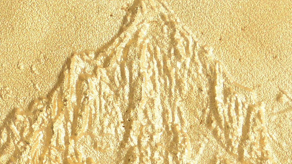 Giovanni Ozzola, Bassorilievi Series: Mountain #6, 2014, cast silver and gold mixture (microfusion cast), 5 x 7 x .3 cm © Giovanni Ozzola, Courtesy Gazelli Art House