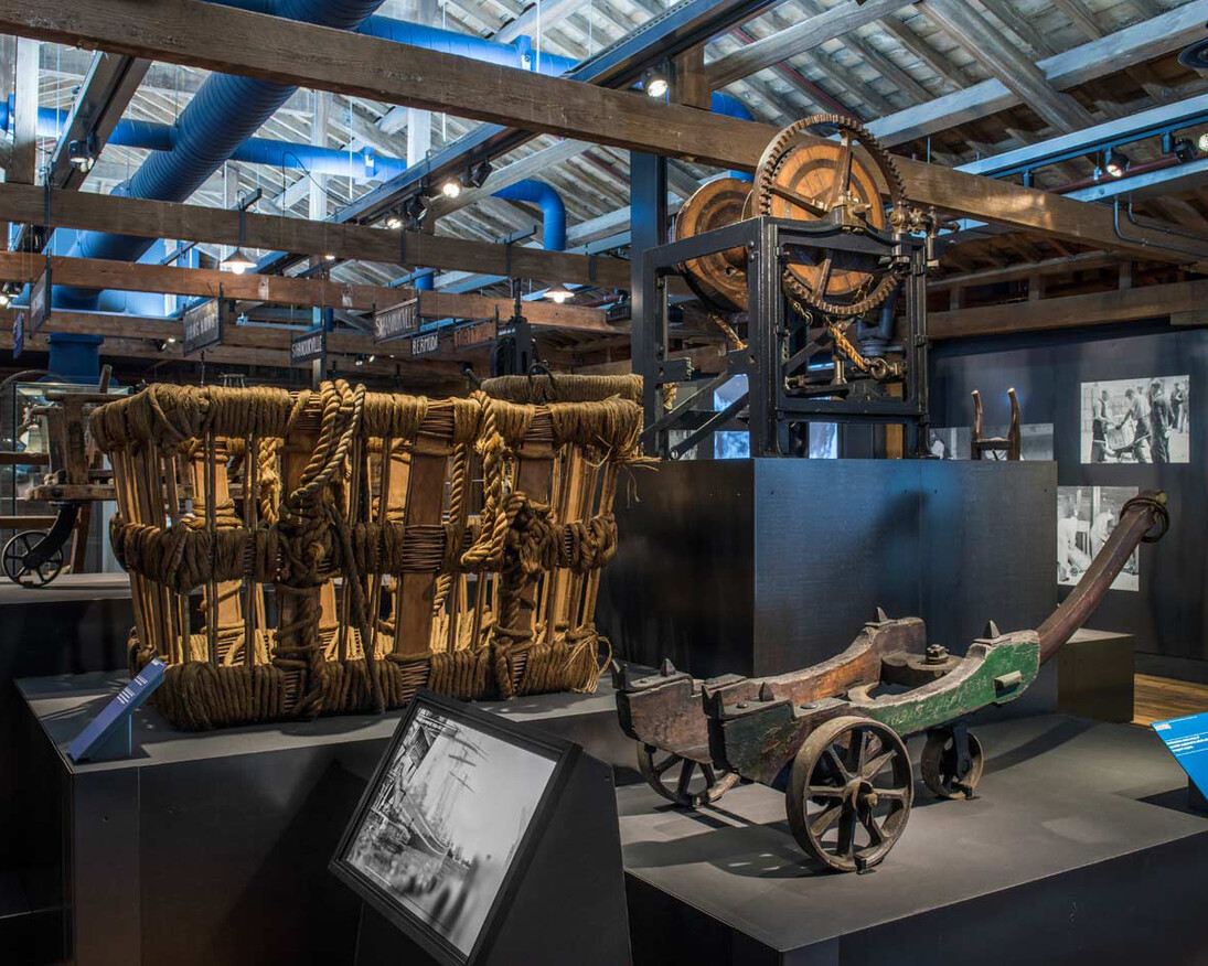 No.1 Warehouse. Courtesy of Museum of London Docklands