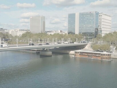 Key-frame di una scena del film Sur l'Adamant di Nicolas Philibert