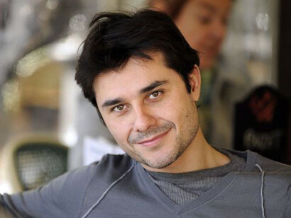 Laurent Binet foi reconhecido pelo importante Prêmio Goncourt em 2010 ao apresentar seu romance HHhH