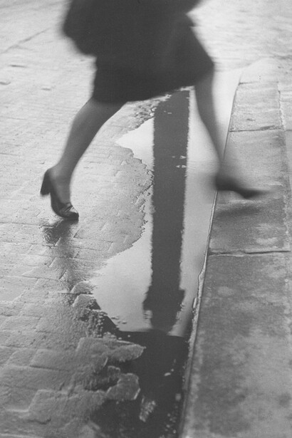 Place Vendôme, Paris, 1947, Willy Ronis
Ministère de la Culture et de la Communication / Médiathèque de l’architecture et du patrimoine / Dist Rmn © Donation Willy Ronis