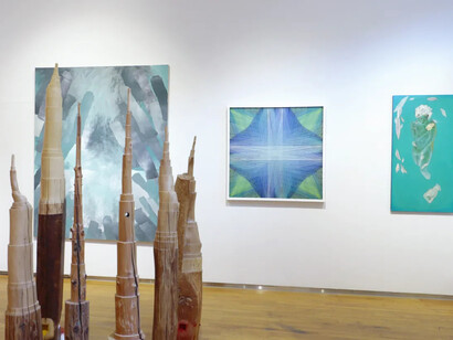 Various artists, Heatwave, exhibition view. Courtesy of 10 Chancery Lane Gallery