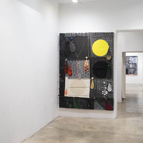 Line item. Courtesy of Massey Klein Gallery