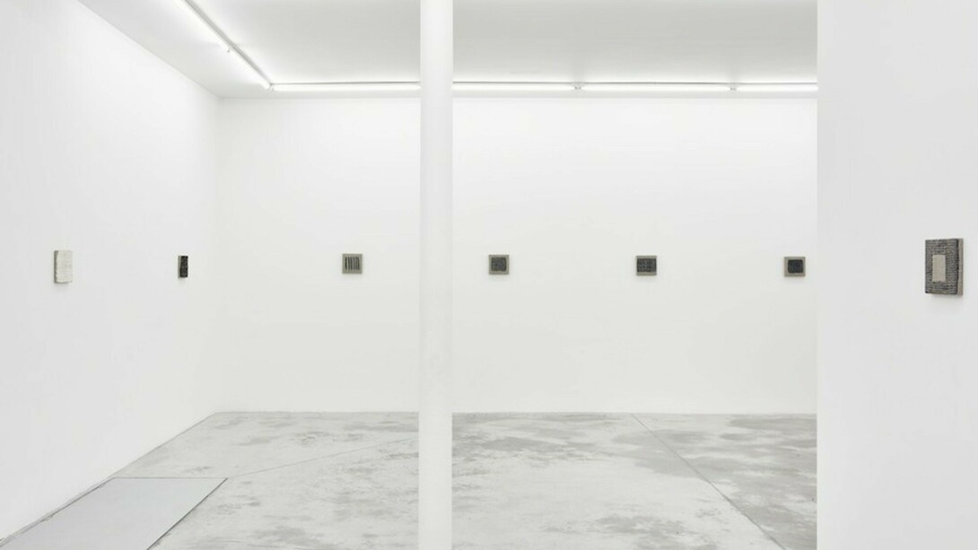 The Warp and Woof of Painting, Exhibition view. Courtesy of Praz Delavallade