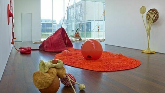 Maria Nepomuceno, Installation, Maria Nepomuceno | Trans, 13 March – 17 April 2014,
Victoria Miro, 16 Wharf Road, London, N1 7RW, Courtesy the Artist and Victoria Miro, London,
© Maria Nepomuceno