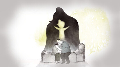 Lutto per un figlio, abbraccio dei genitori. Una storia di ombre e nubi, di distanze e silenzi incolmabili, di un quotidiano che va avanti per inerzia, di un grigiore apatico, come voluto dalle stesse tonalità del corto, spezzato solo da qualche colore che, comunque, rimanda sempre alla figlia, una storia fatta di presenze fantasmatiche che non trovano più il loro posto nel mondo