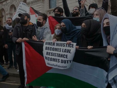 Support from people who want to see justice for the Palestinians