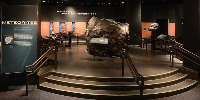 Arthur Ross Hall of Meteorites, Exhibition view. Courtesy of American Museum of Natural History