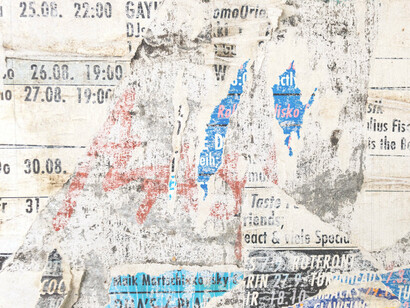 Me habían encantado los dos o tres collages realizados por su esposa Cecilia