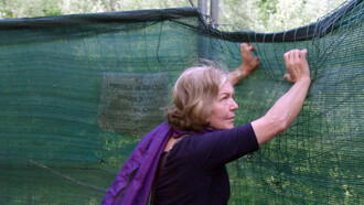 Lorena Fornasir in "Dove bisogna stare"