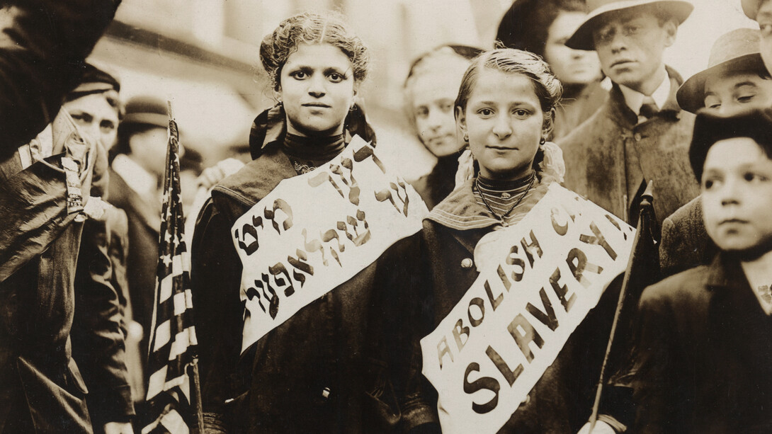 Activistas jóvenes pidiendo la abolición de la esclavitud infantil en Estados Unidos a principios de 1900