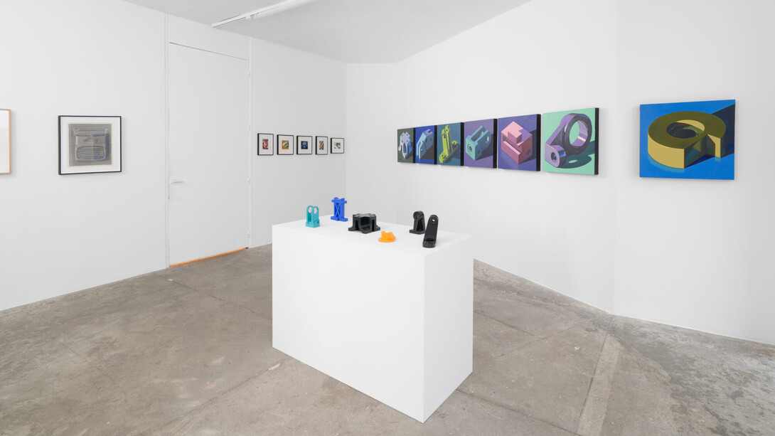 Robert Cottingham, Cameras, typewriters et components, vue d’exposition. Avec l’aimable autorisation de la Galerie Vallois