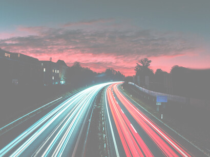 Nel secolo scorso, la relatività generale e la meccanica quantistica sono tuttavia intervenute in direzioni opposte nella definizione del tempo