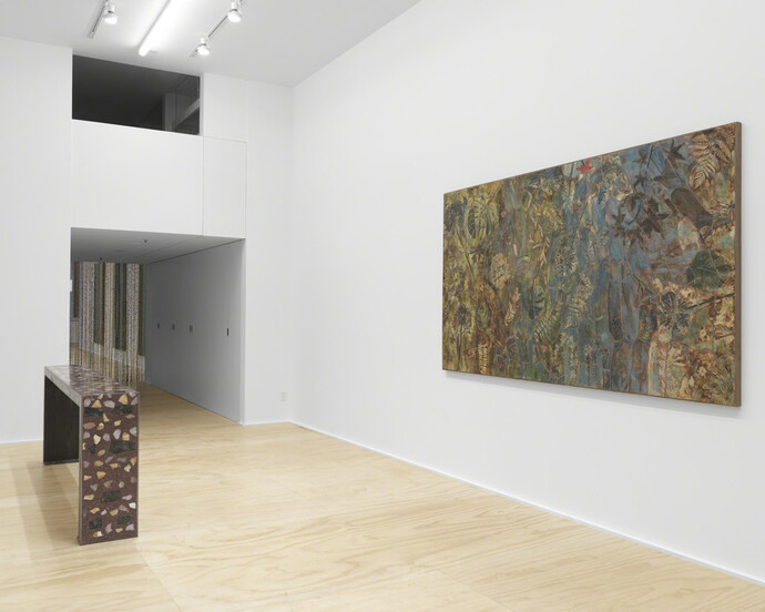Sam Falls, Exhibition view. Courtesy of Eva Presenhuber