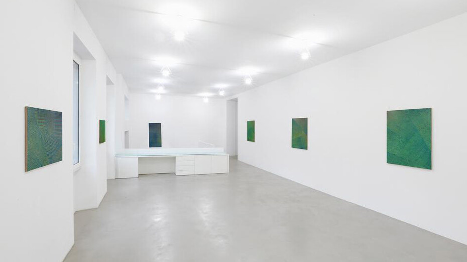 Mario Nigro, Spazio totale [Total space], exhibition view. Courtesy of A arte Invernizzi Gallery