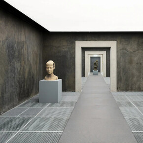 Daniel Arsham, Memory index, exhibition view. Courtesy of König Bergson