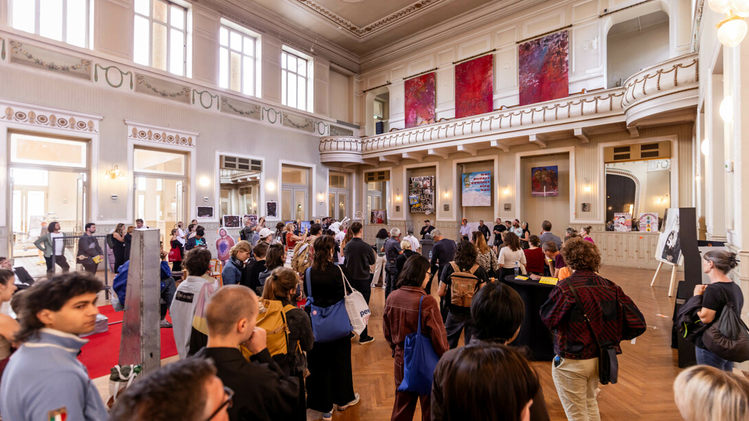 Parallel Vienna. Contemporary art fair, past edition, exhibition view. Courtesy of Parallel Vienna