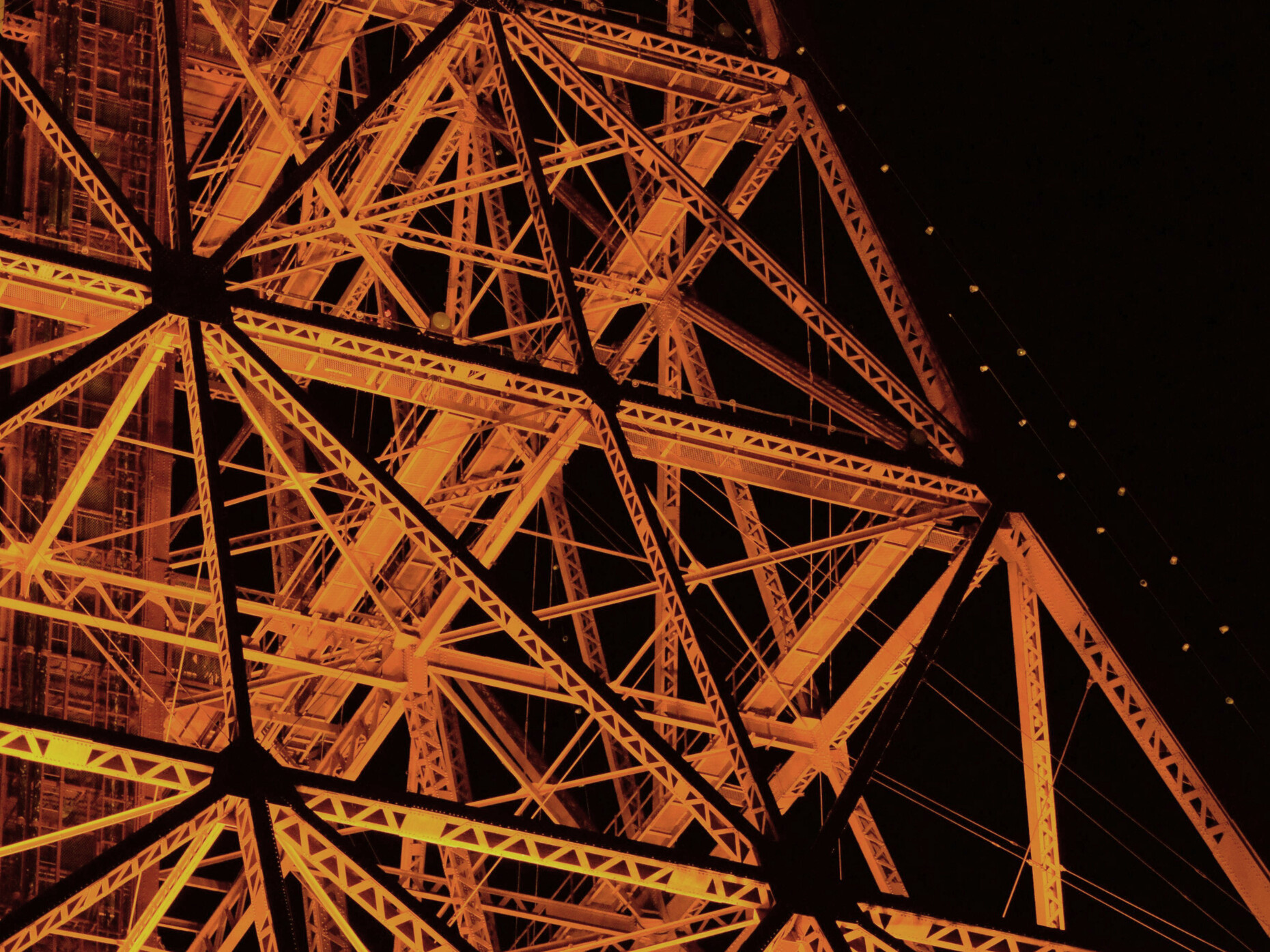 The Invisible Tower An invisible reality | Meer