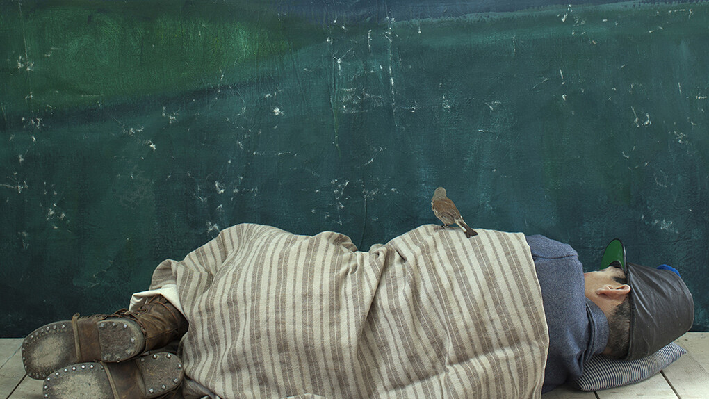 Paolo Ventura, L'ultimo sogno, particolare 2013, stampa fotografica 3 elementi, cad. 40 x 60 cm 