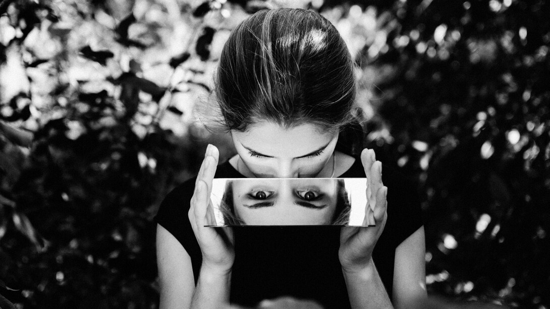 L’identificazione della persona con il proprio ‘io’ non è un’illusione facile da eliminare