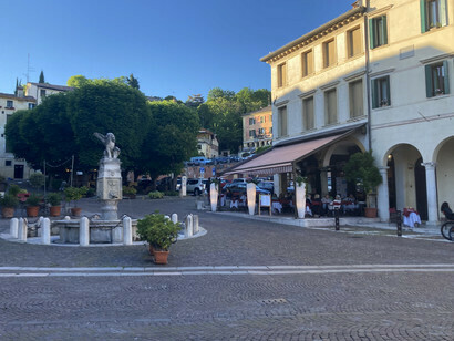 Asolo, Piazza Maggiore