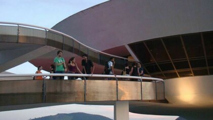 MAC (Museo de Arte Contemporanea) di Oscar Niemeyer.