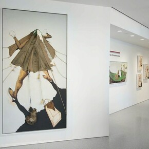 Benny Andrews, The Bicentennial Series, Exhbiition view. Courtesy of Michael Rosenfeld Gallery