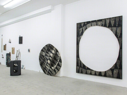 Organ Donor, Exhibition view. Courtesy of GRIMM