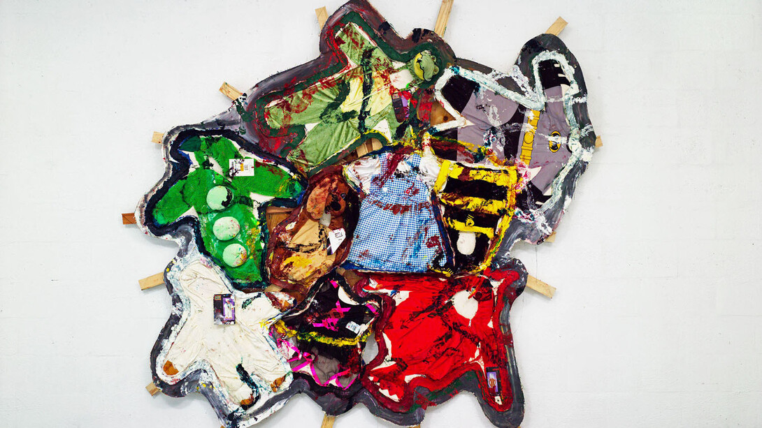 Mike Cloud, Dorothy costume quilt back (front), 2007. Courtesy of Hammer Museum