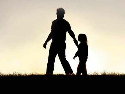 Non ha più esigenza stretta di un padre