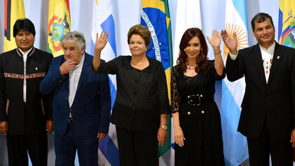 Evo Morales, José Mujica, Vilma Rousseff, Cristina Fernández de Kirchner y Rafael Correa, expresidentes de Bolivia, Uruguay, Brasil, Argentina y Ecuador respectivamente