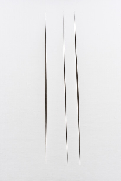 Lucio Fontana, Concetto Spaziale. Attese, 1968, Water-based paint on canvas, 100 x 81 cm / 39.3 x 31 in