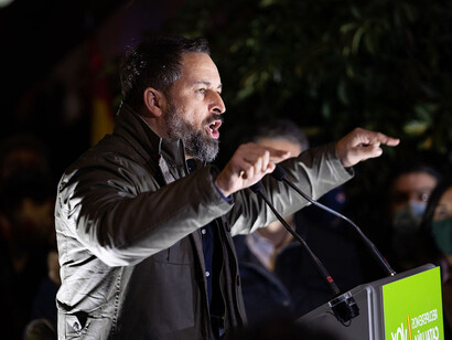 Más que por sus ideas, los seguidores de los autócratas se mueven por el odio a sus enemigos discursivos. Bien lo sabe Abascal