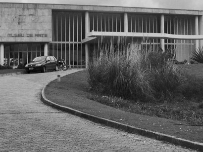 Museu de arte da pampulha (MAP), antigo Cassino da Pampulha, desenhado pelo arquiteto Oscar Neimeyer. Foto de Gabriel Fernandes