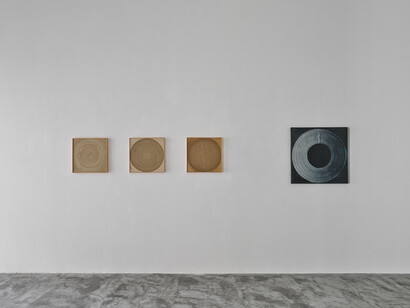Various artists, Vessel of emptiness, exhibition view. Courtesy of Axel Vervoordt Gallery