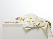 Ron Mueck, Old woman in bed, 2000/2002. Courtesy of Art Gallery of New South Wales 